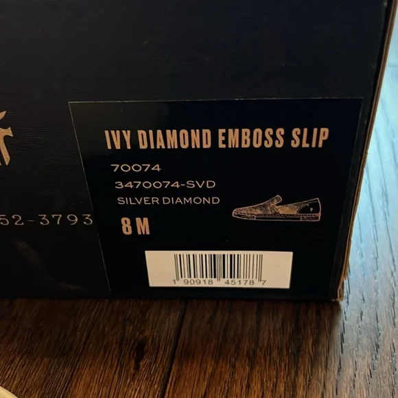 NIB Frye slip on sneakers - Picture 5 of 6